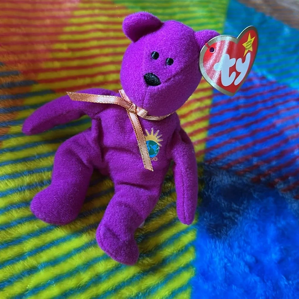 Ty Millennium the Bear Teenie Beanie Baby